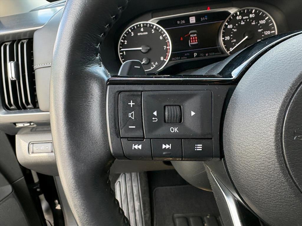 Used 2024 Nissan Pathfinder SL image 13