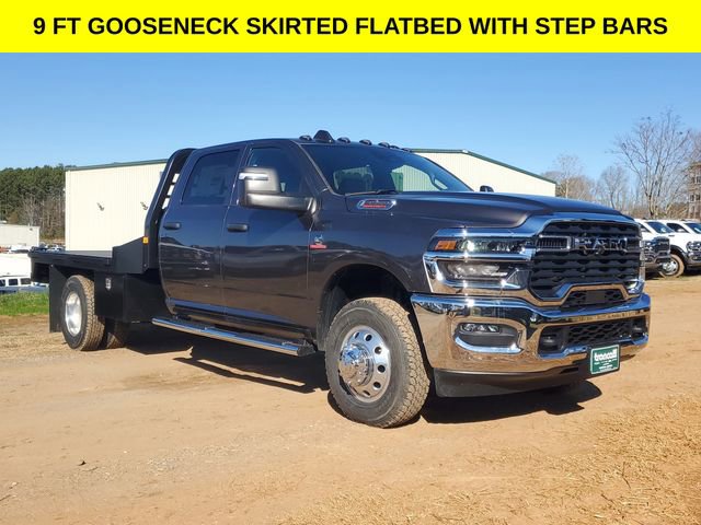 New 2025 RAM 3500 Tradesman w/ Chrome Appearance Group