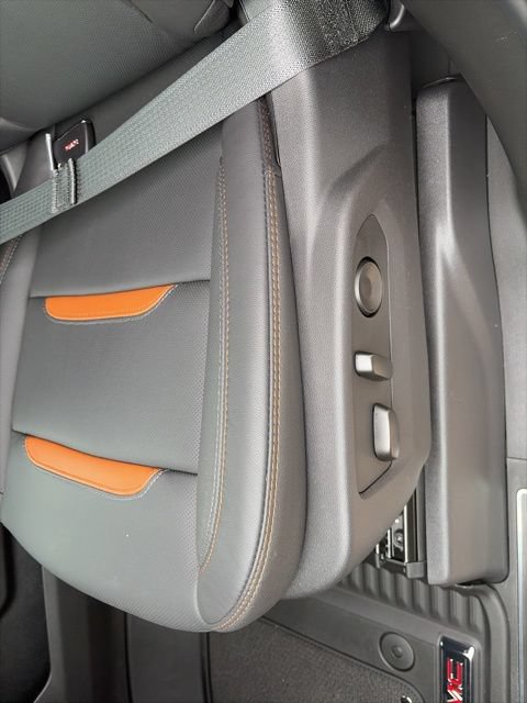 New 2026 GMC Sierra 1500 AT4 w/ AT4 Premium Package image 18