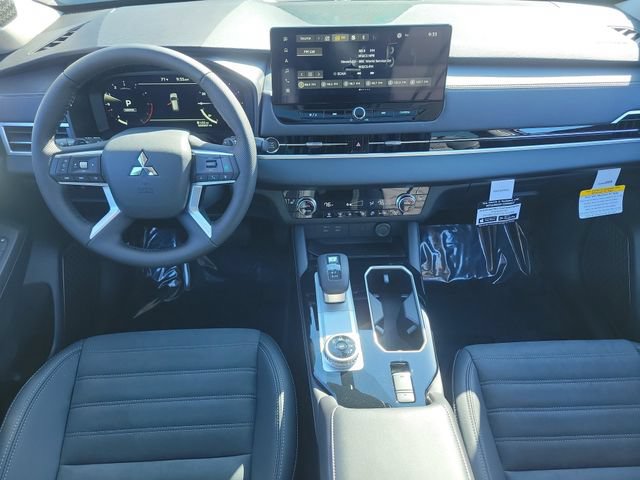 New 2026 Mitsubishi Outlander SE FWD image 17