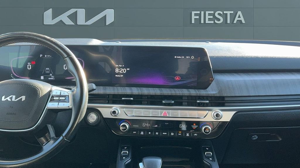 Used 2024 Kia Telluride EX w/ EX Captain's Chair Package FWD image 21
