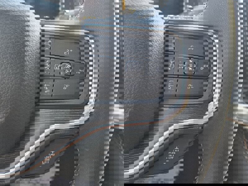 Used 2024 Jeep Wagoneer L Series II image 17