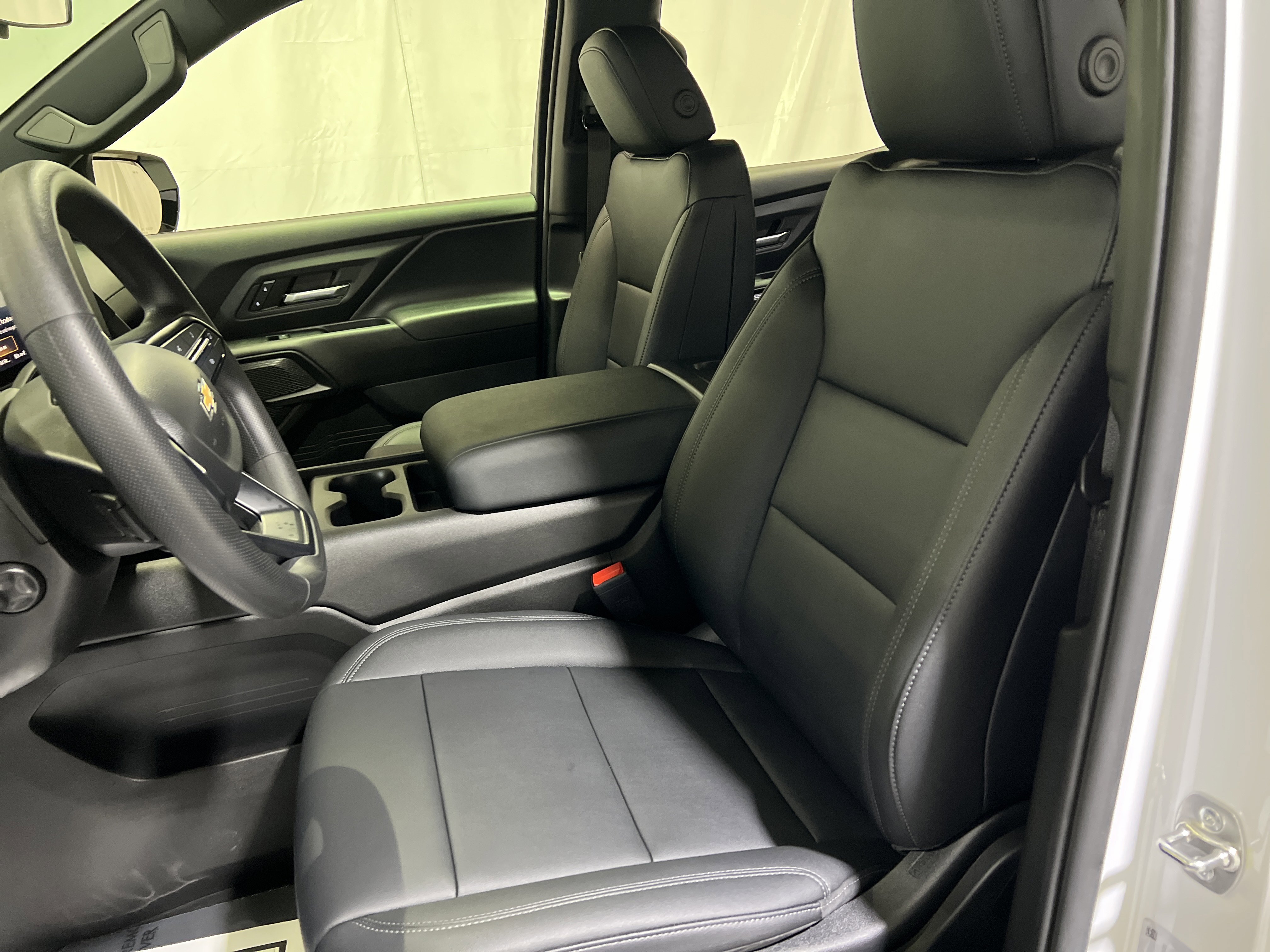 Certified 2024 Chevrolet Silverado EV W/T image 17