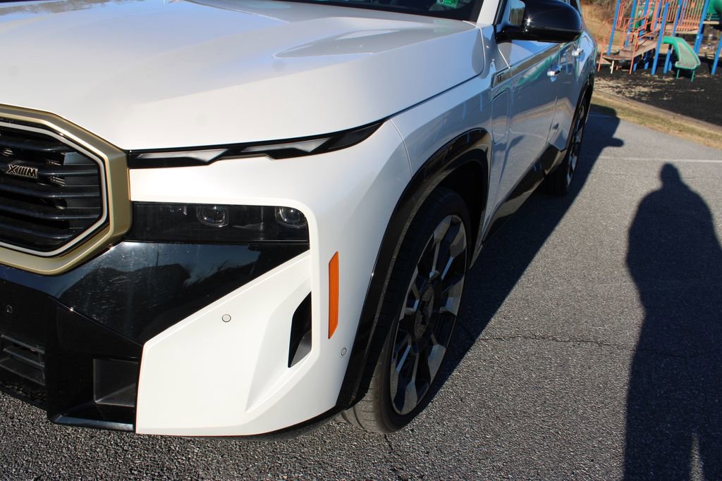 New 2023 BMW XM image 41
