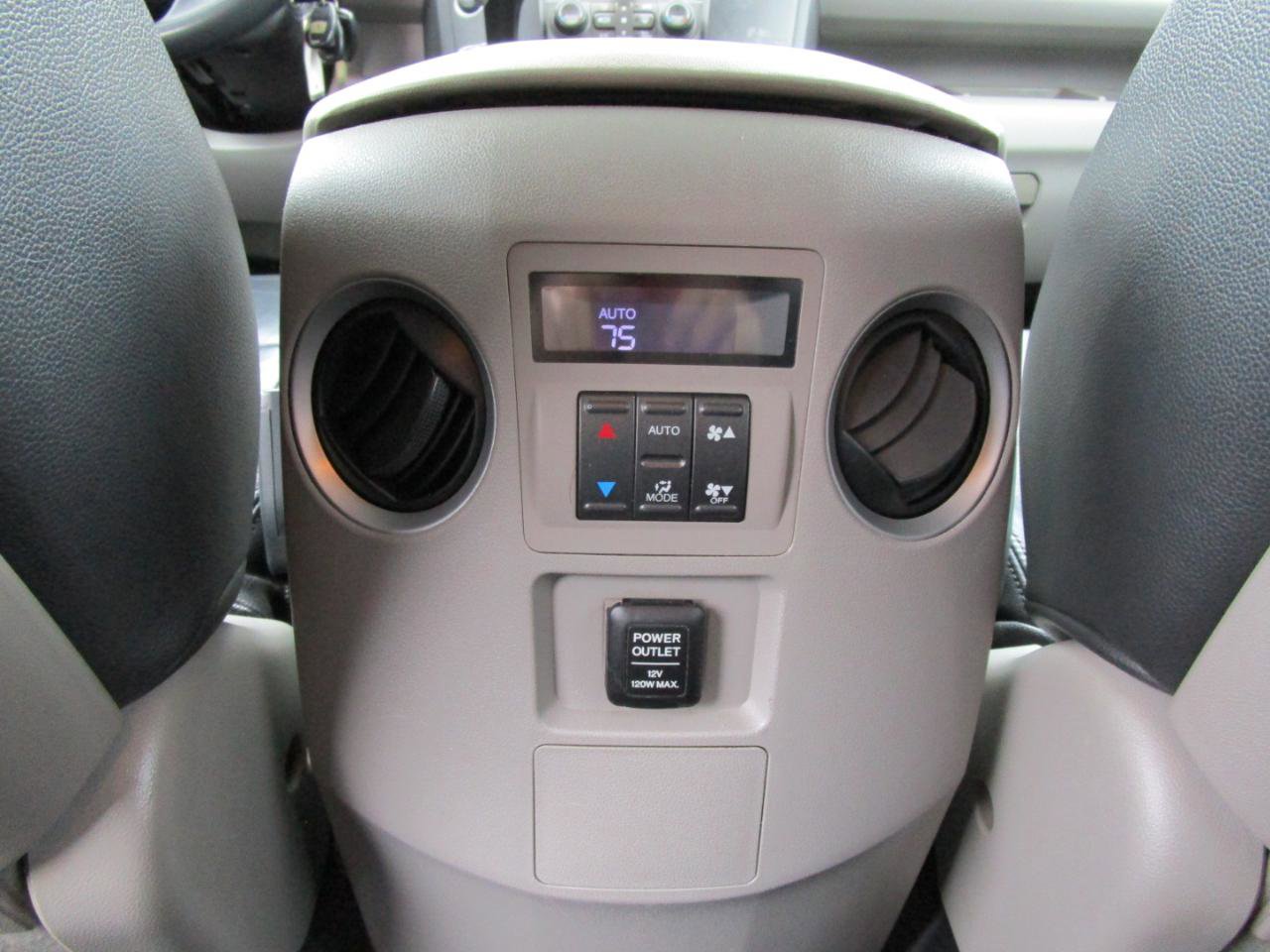 Used 2015 Honda Pilot EX image 9