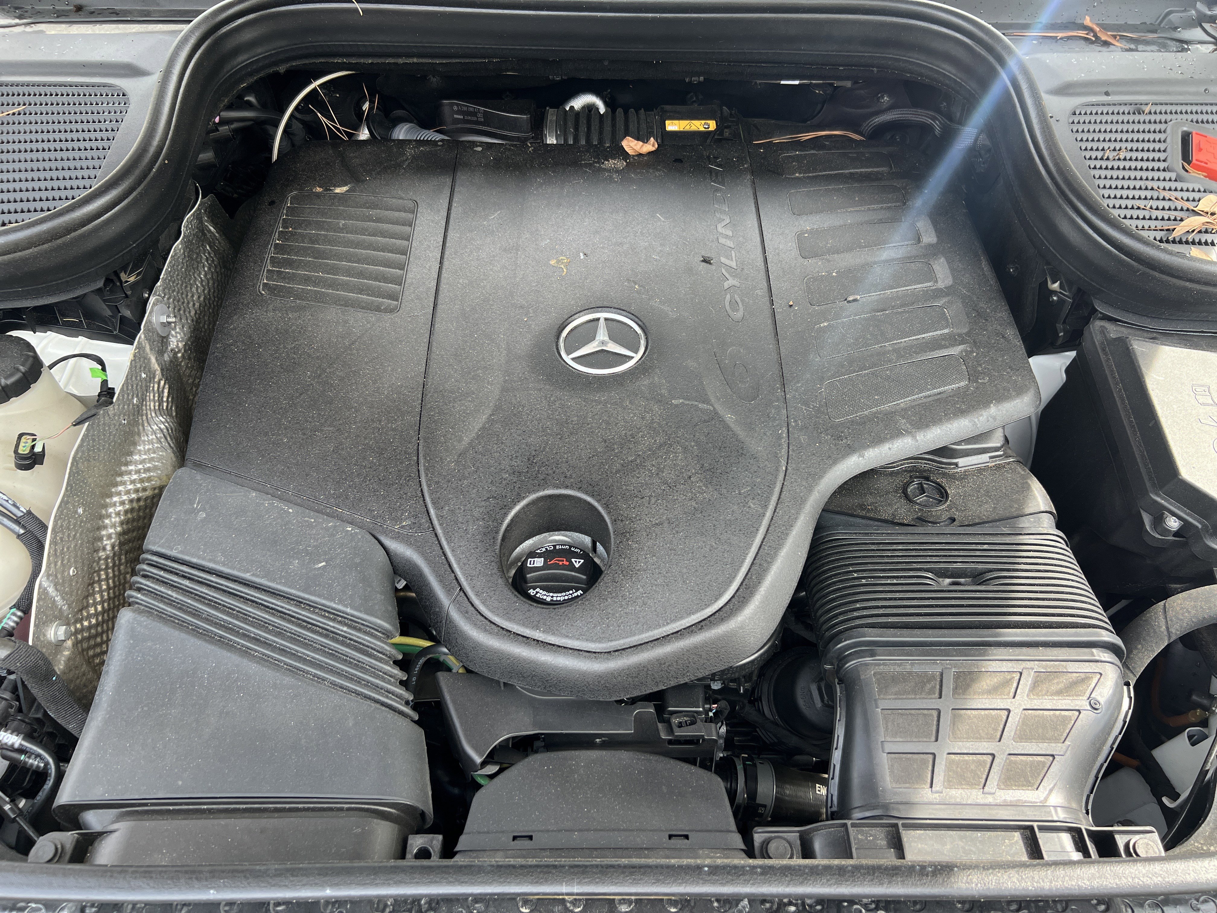 Used 2024 Mercedes-Benz GLE 450 4MATIC image 34