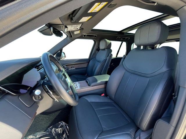 Used 2023 Land Rover Range Rover SE AWD/4WD image 11