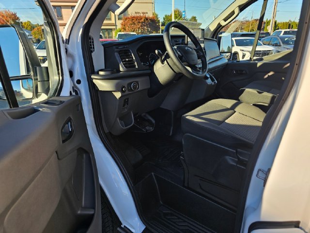 Used 2024 Ford E-Transit Low Roof RWD image 16