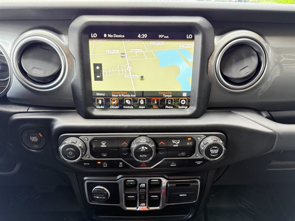 Used 2021 Jeep Wrangler Unlimited Sahara w/ Uconnect 4C Nav & Sound Group AWD/4WD image 26