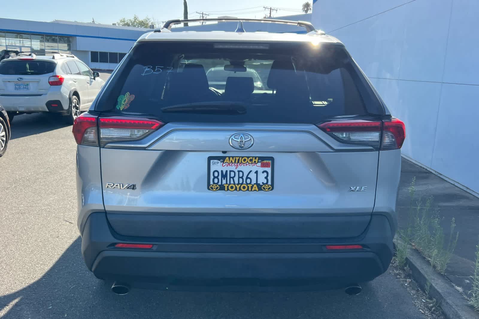 Used 2019 Toyota RAV4 XLE w/ Carpet Mat Package FWD image 5