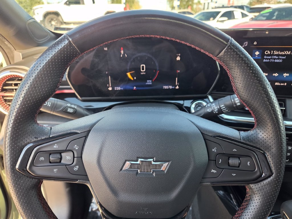 Used 2024 Chevrolet Trax RS w/ Sunroof Package FWD image 29