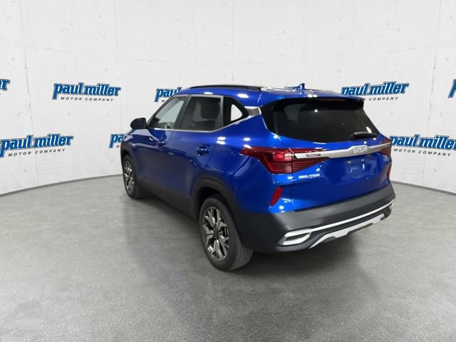 Used 2023 Kia Seltos EX AWD/4WD image 8