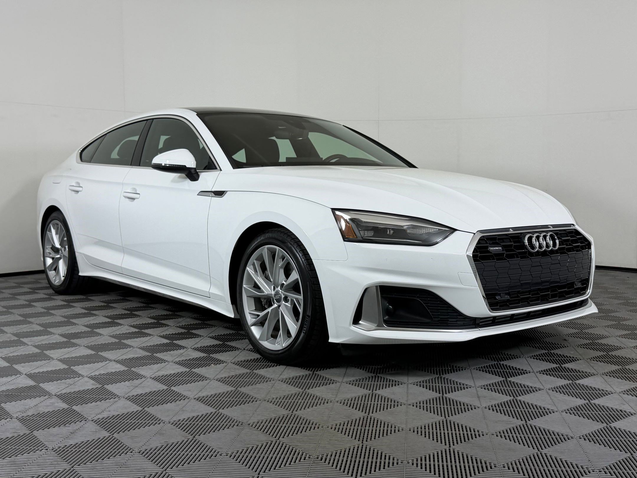 Used 2020 Audi A5 2.0T Premium image 7