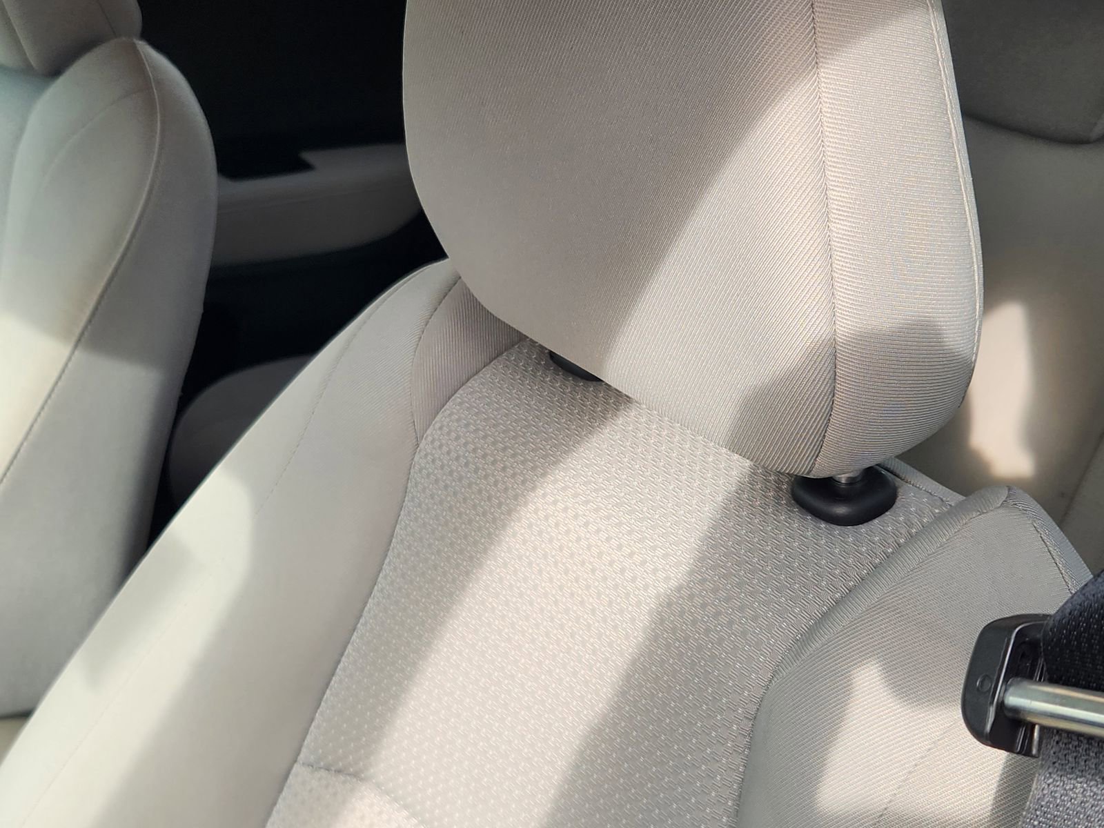 Used 2021 Honda HR-V EX image 15