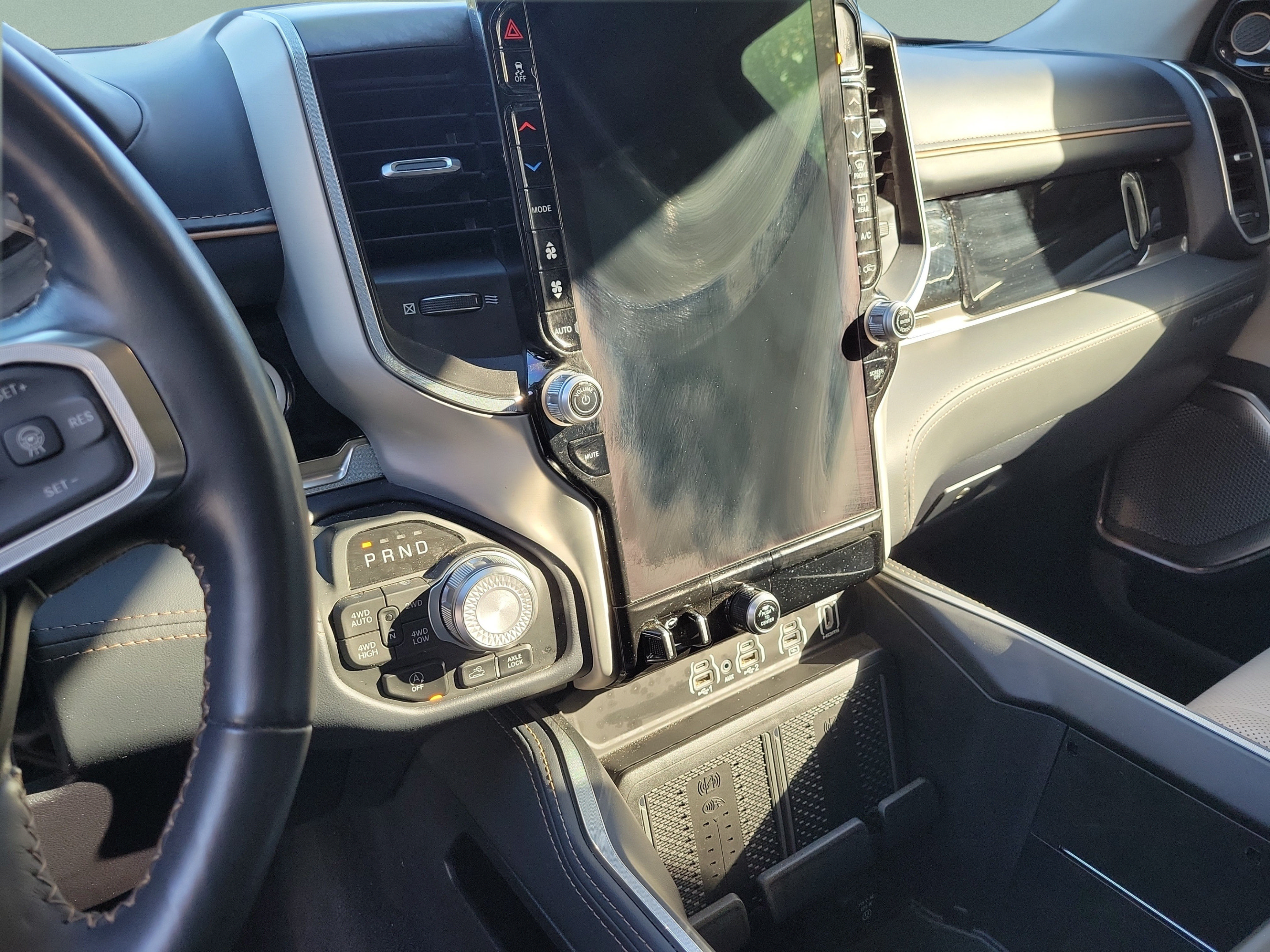 Used 2025 RAM 1500 Tungsten w/ Off Road Group AWD/4WD image 27