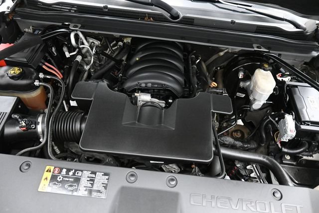 Used 2019 Chevrolet Suburban LT AWD/4WD image 38