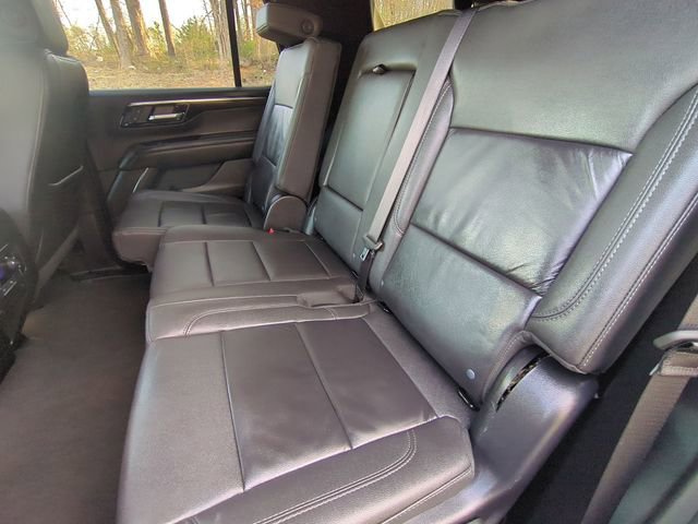 Used 2025 Chevrolet Tahoe LT image 28