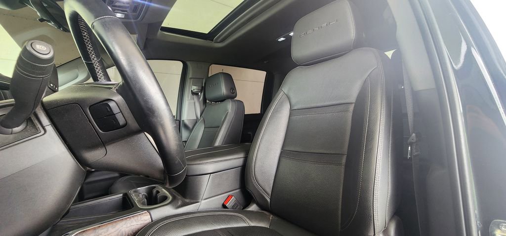 Used 2023 GMC Sierra 2500 Denali w/ Denali Ultimate Package AWD/4WD image 15