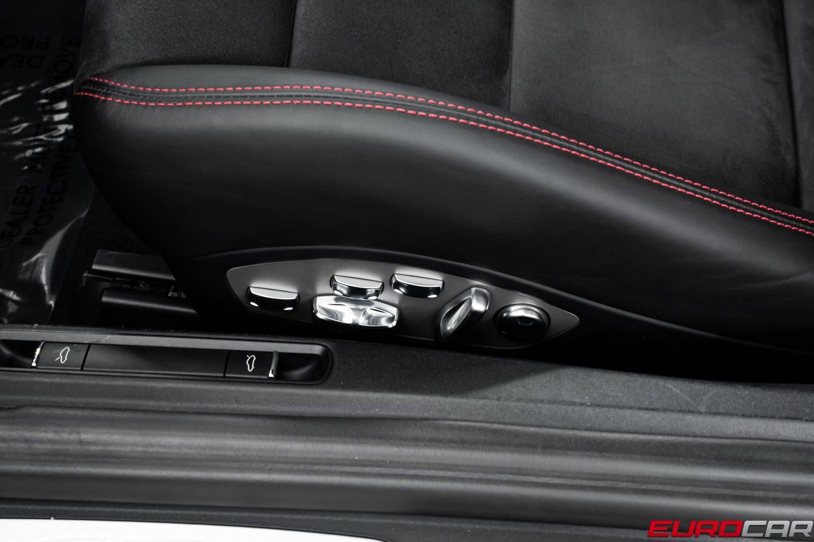 Used 2018 Porsche 911 GT3 image 44