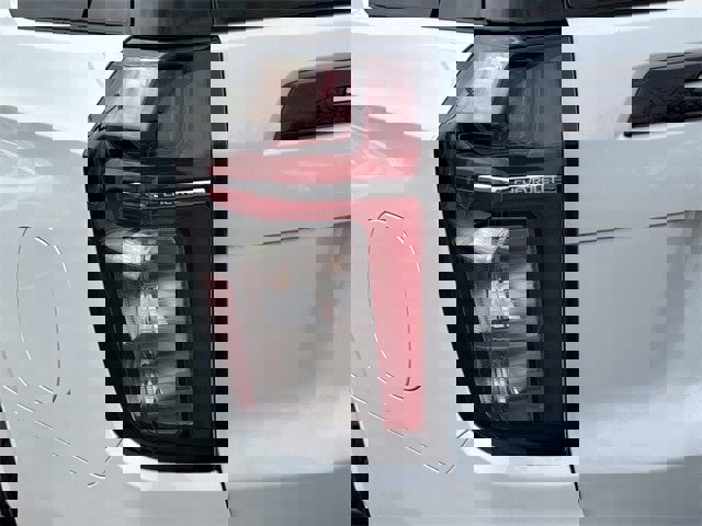 Used 2023 Chevrolet Tahoe Z71 w/ Off-Road Capability Package image 12