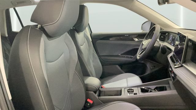 New 2026 Volkswagen Tiguan SE AWD/4WD image 13