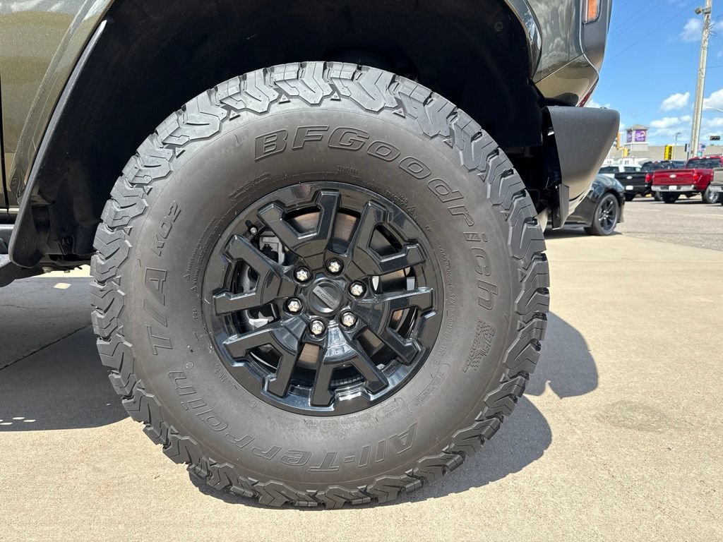 Used 2024 Ford Bronco Raptor w/ Interior Carbon Fiber Pack 6 AWD/4WD image 9