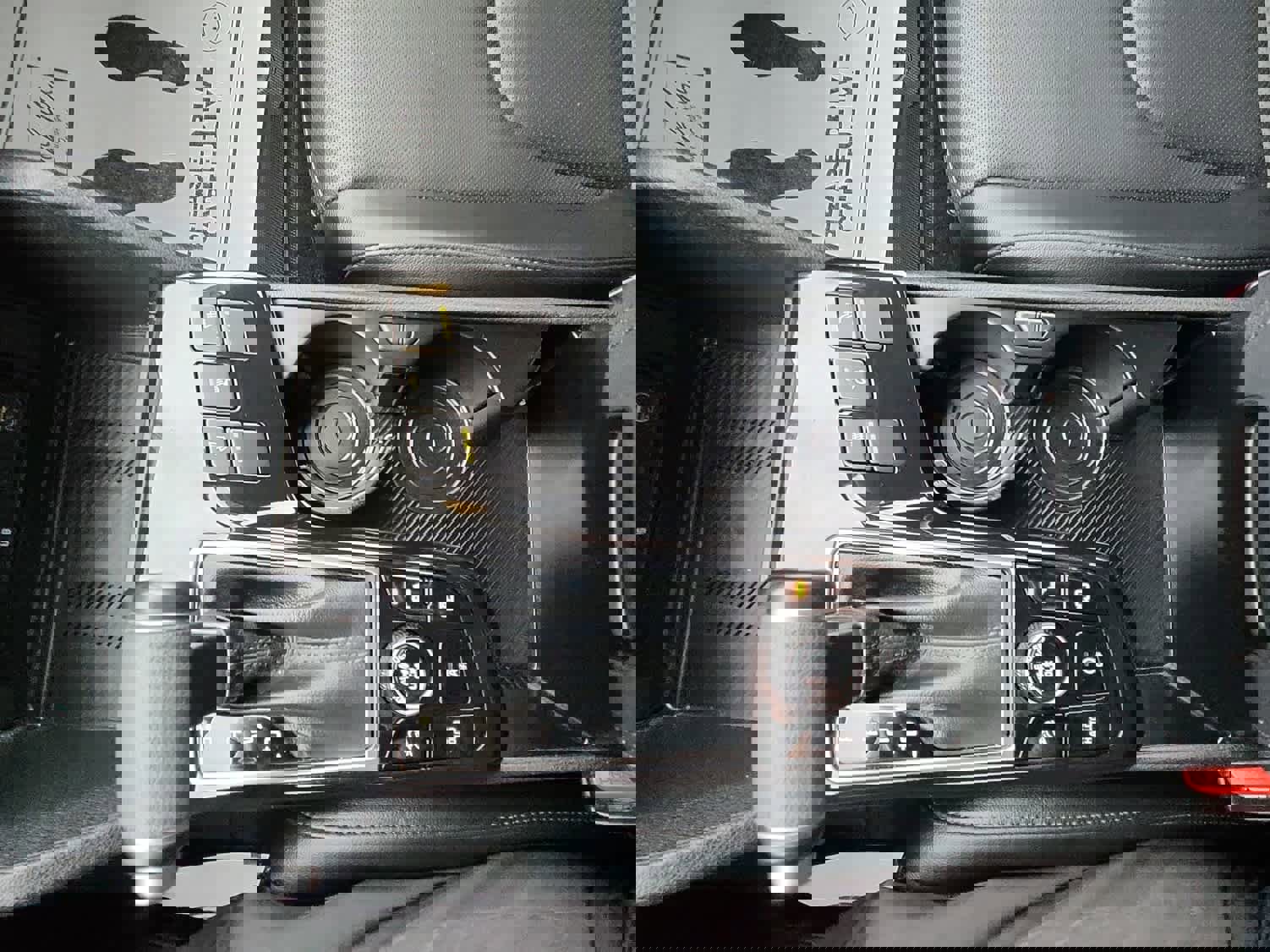 Used 2023 Kia Sportage EX image 23