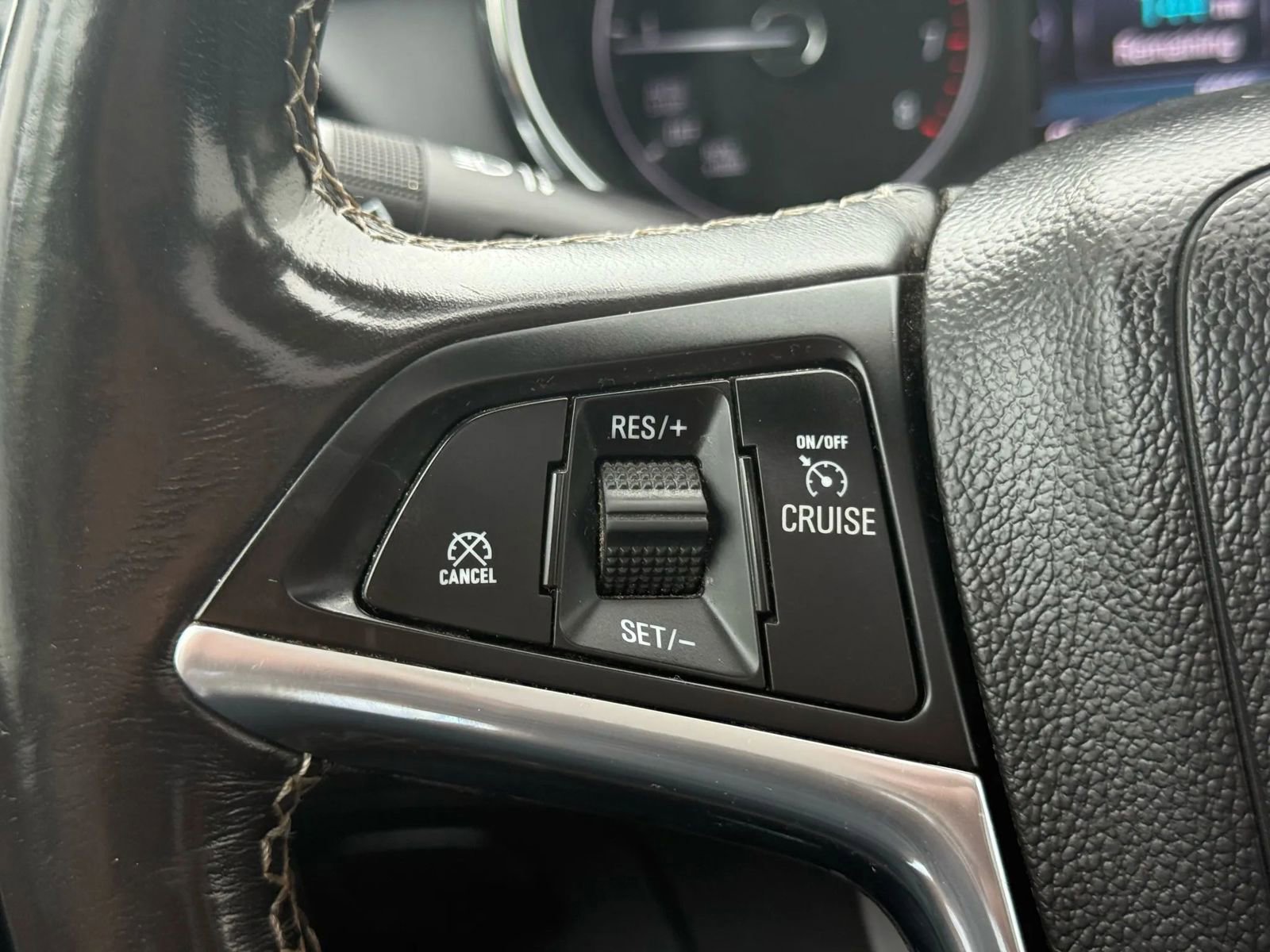 Used 2019 Buick Encore Sport Touring w/ Safety Package image 26