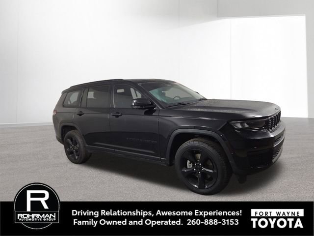Used 2022 Jeep Grand Cherokee L Laredo image 5