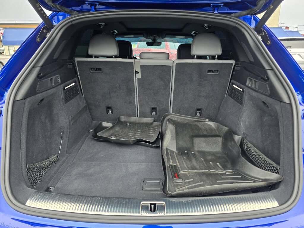 Used 2023 Audi SQ5 Prestige AWD/4WD image 15