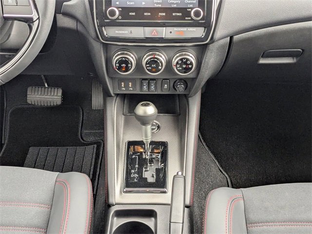 New 2025 Mitsubishi Outlander Sport SE image 18