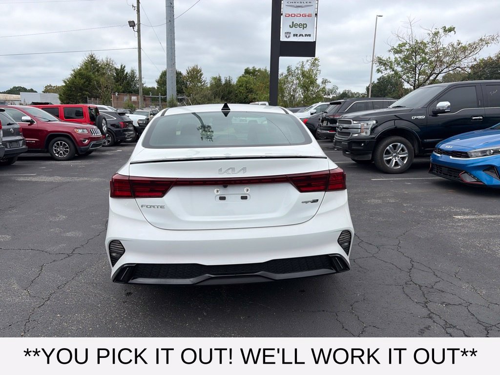 Used 2022 Kia Forte GT-Line w/ GT-Line Technology Package FWD image 5