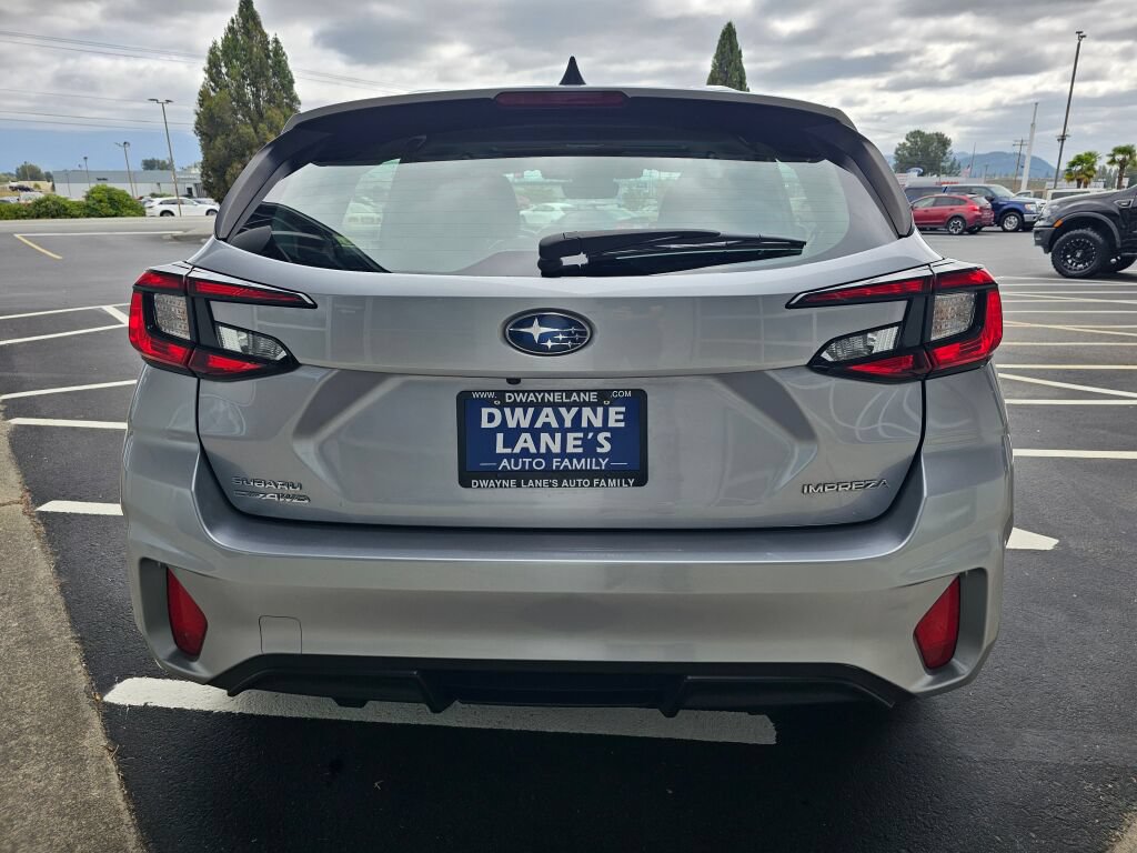 Used 2025 Subaru Impreza 2.0i Sport AWD/4WD image 4