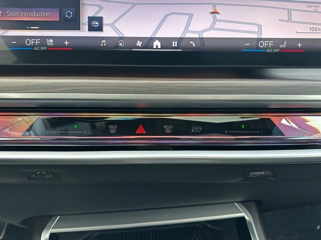 Used 2024 BMW 760i xDrive w/ Executive Package image 37