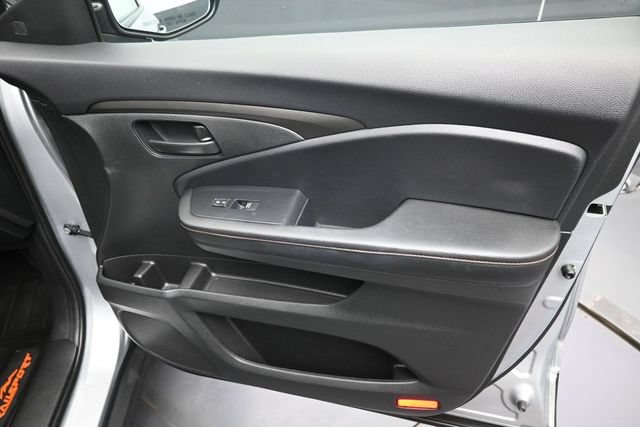 Certified 2025 Honda Ridgeline TrailSport image 33