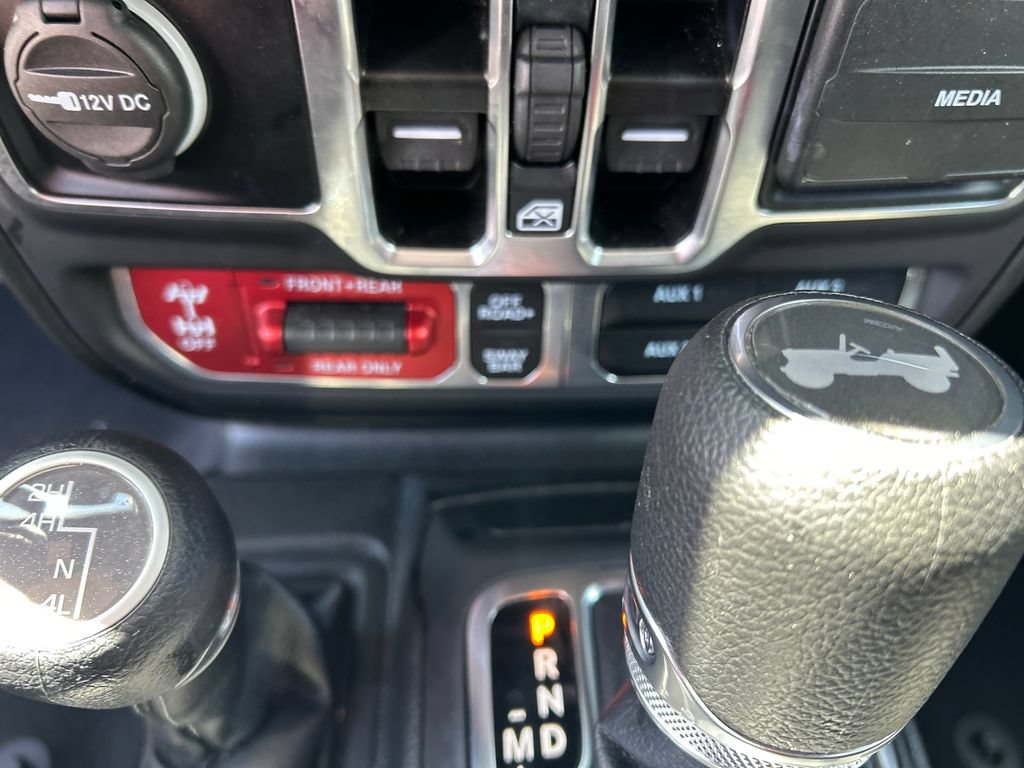 Certified 2025 Jeep Wrangler Unlimited Rubicon AWD/4WD image 40