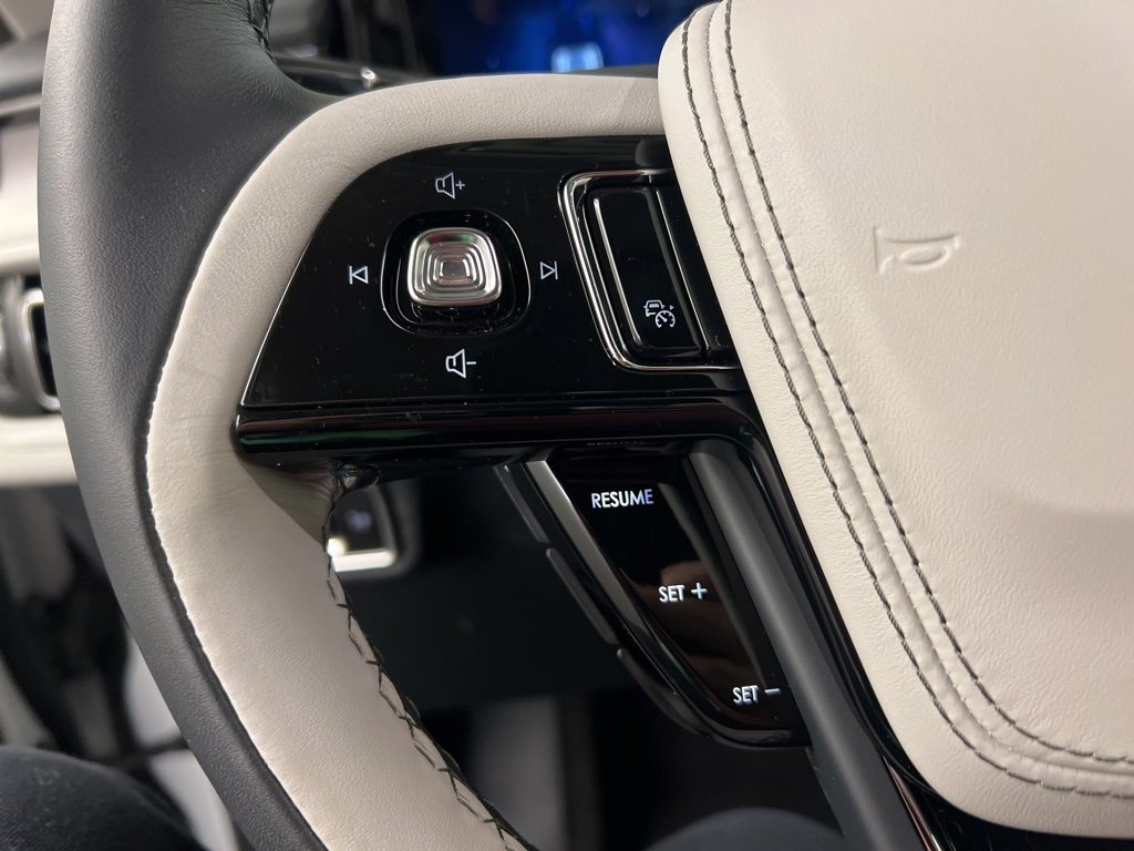 New 2026 Lincoln Aviator Reserve image 17