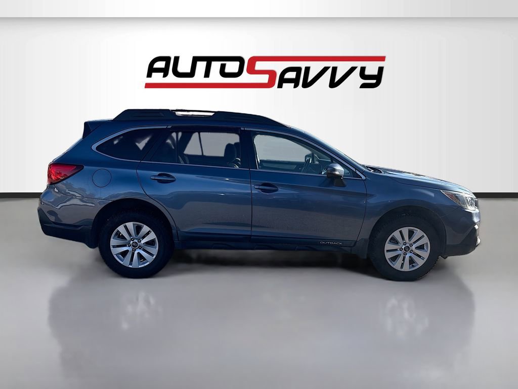 Used 2018 Subaru Outback 2.5i Premium image 8