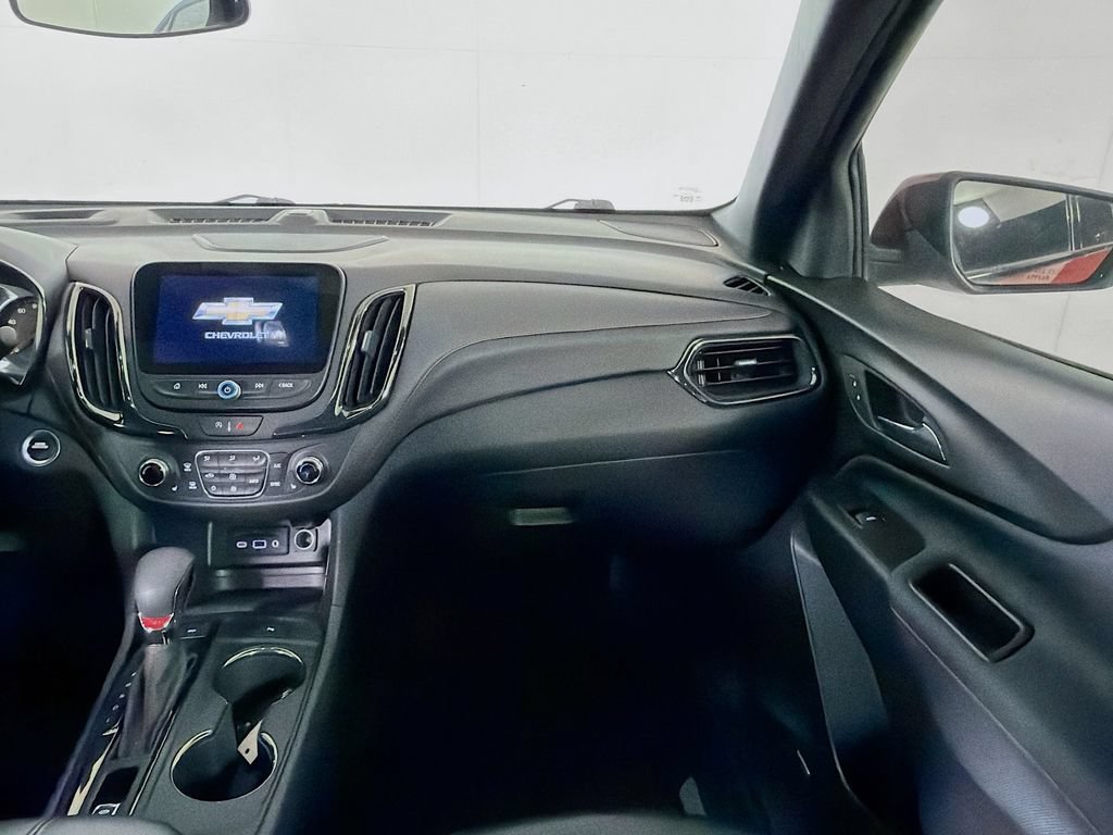 Used 2023 Chevrolet Equinox RS w/ RS Leather Package AWD/4WD image 21
