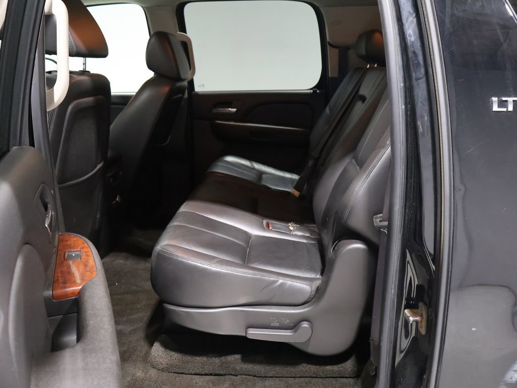 Used 2008 Chevrolet Suburban LT image 20
