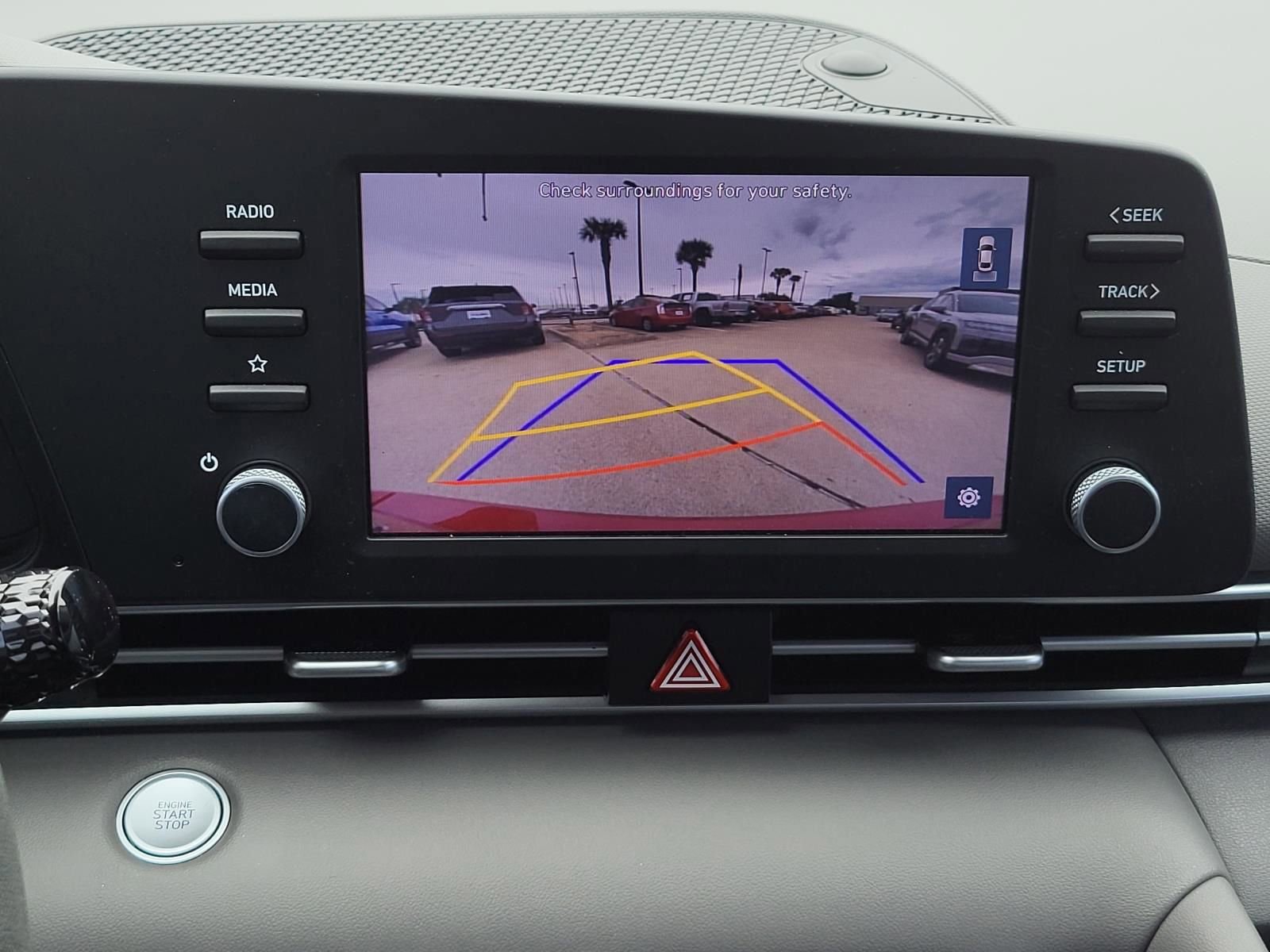 Used 2022 Hyundai Elantra SEL FWD image 20