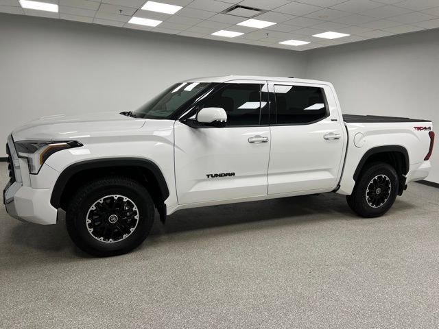 Used 2022 Toyota Tundra SR5 w/ TRD Off-Road Premium Package image 5
