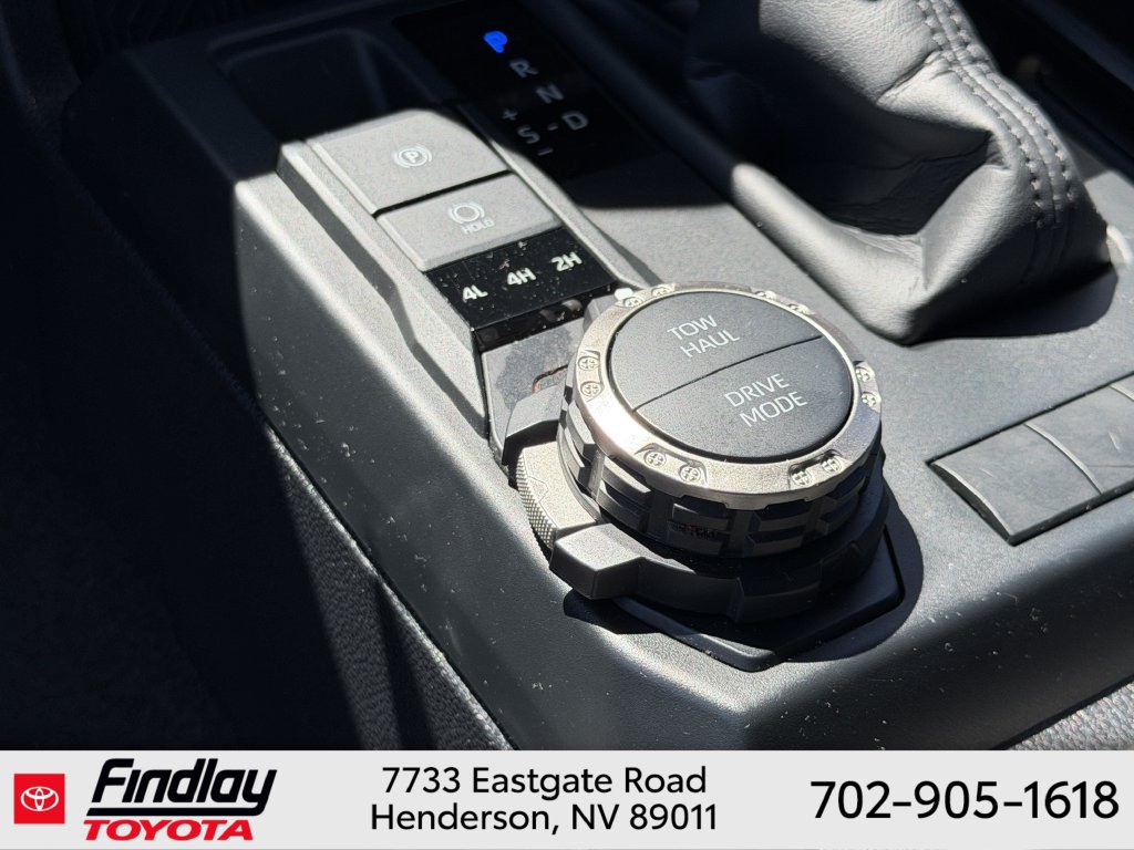 Certified 2025 Toyota 4Runner SR5 AWD/4WD image 30