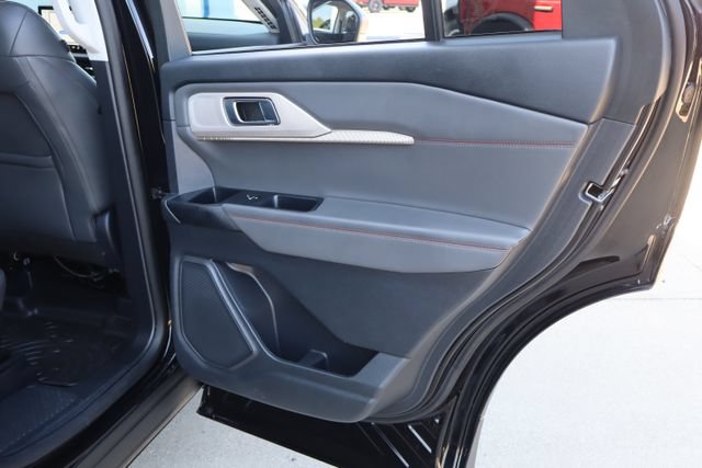 Certified 2025 Ford Explorer Active w/ Active Comfort Package AWD/4WD image 30
