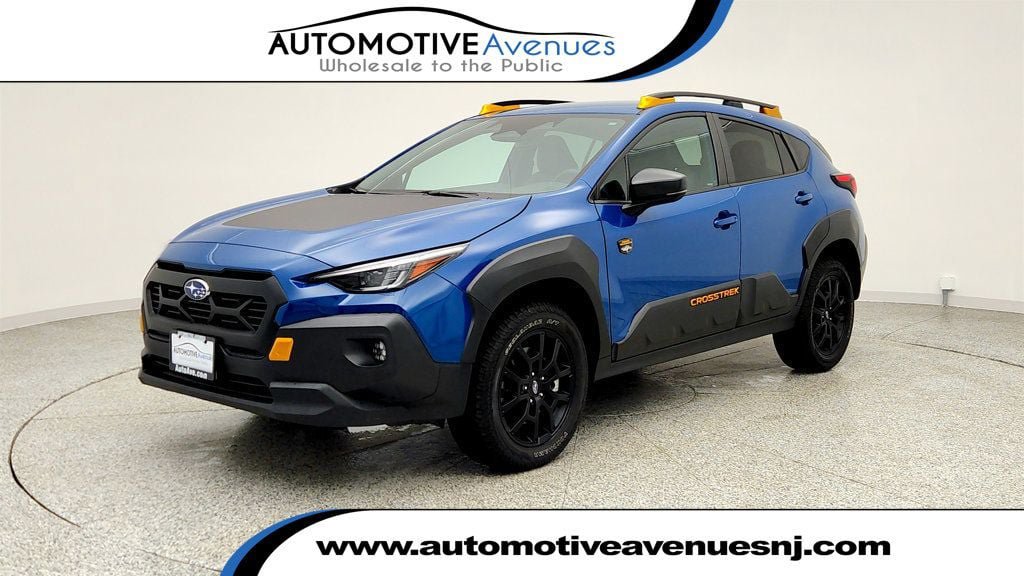 Used 2024 Subaru Crosstrek 2.5i Wilderness w/ Crosstrek Mirror Package AWD/4WD image 1