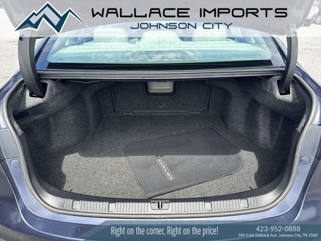 Used 2015 Toyota Avalon XLE Touring FWD image 44