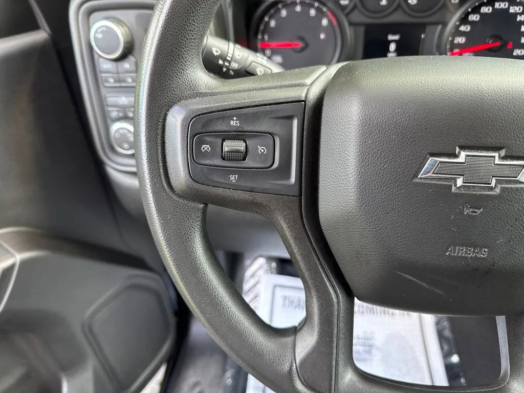 Used 2019 Chevrolet Silverado 1500 Custom Trail Boss w/ Custom Convenience Package AWD/4WD image 17