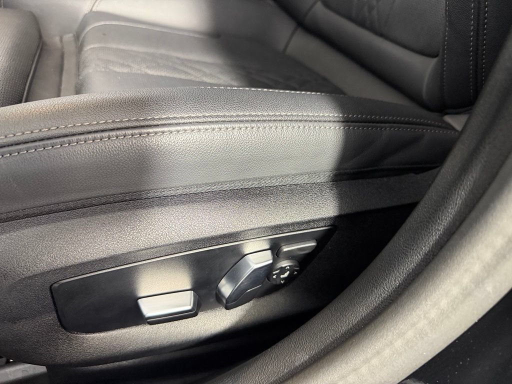 Used 2023 BMW 540i w/ M Sport Package RWD image 23