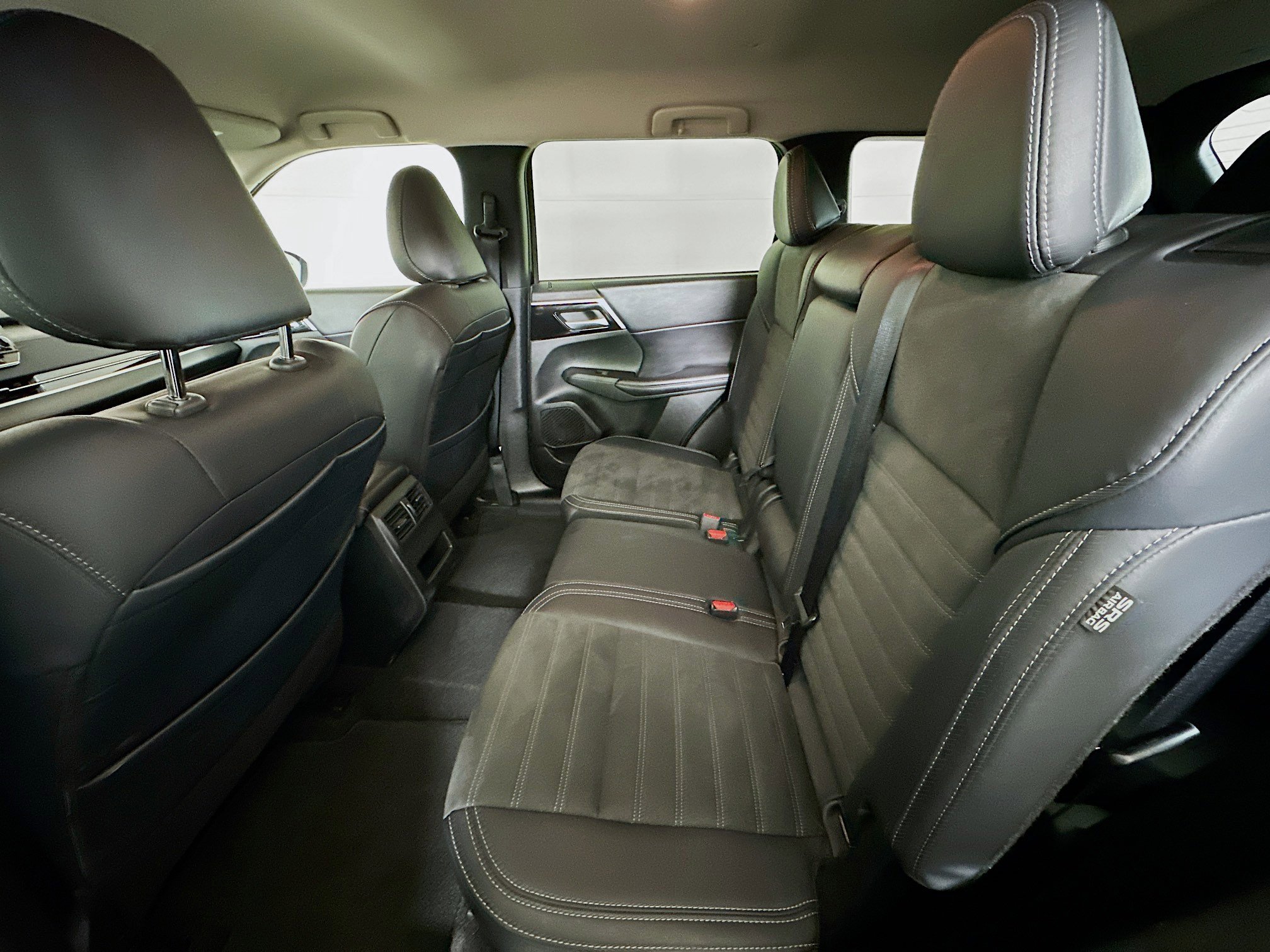 Used 2024 Mitsubishi Outlander SE Black Edition image 30