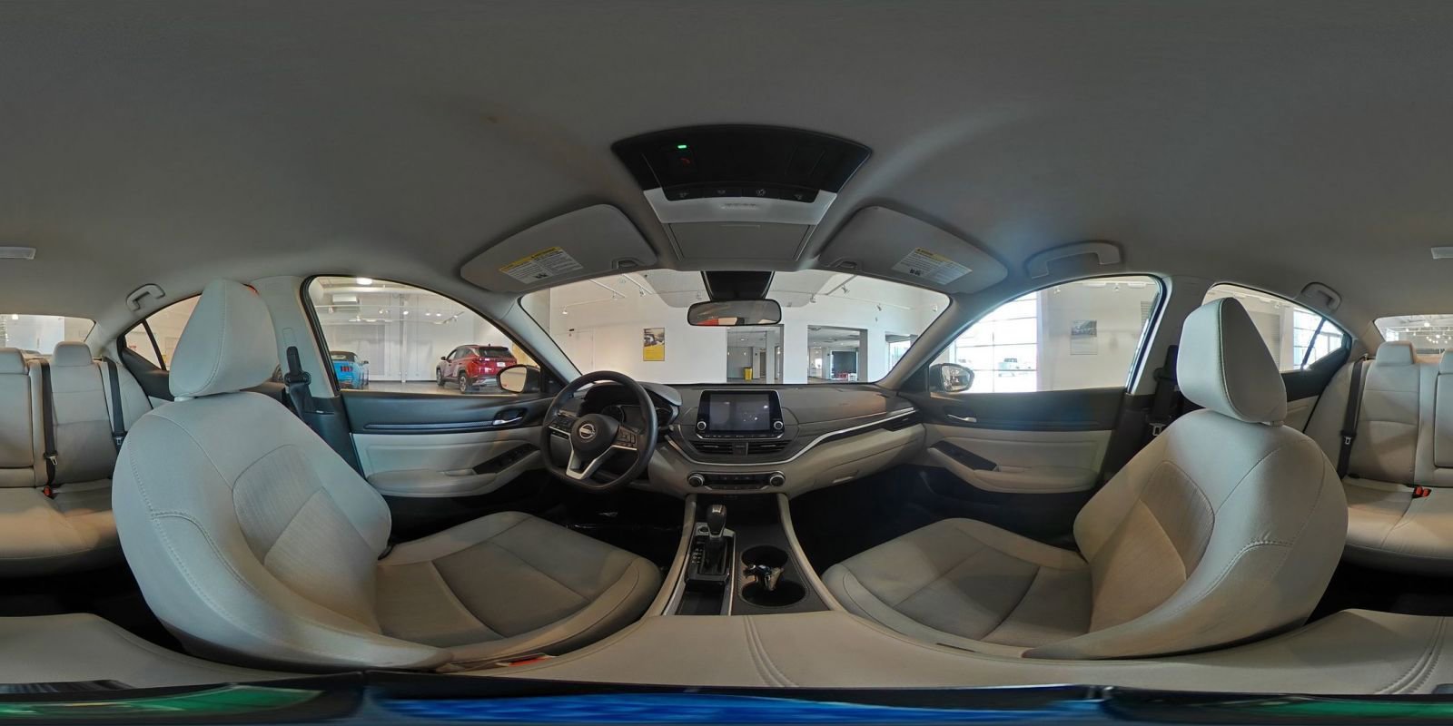 Used 2025 Nissan Altima 2.5 SV image 41